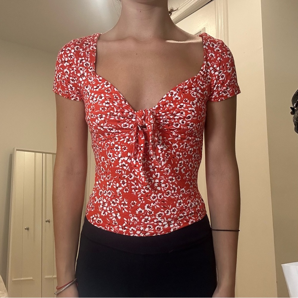 Floral tshirt